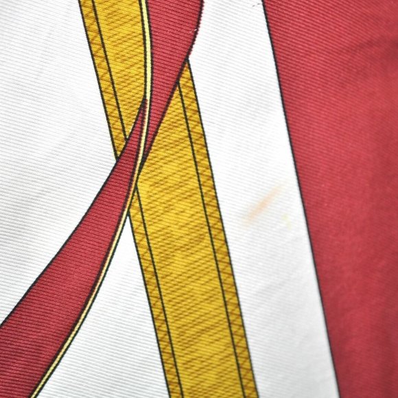 Authentic HERMES Scarf "Eperon D'or" Silk Red - Picture 9 of 16